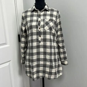 Field & Stream checkered tunic gray and white size M